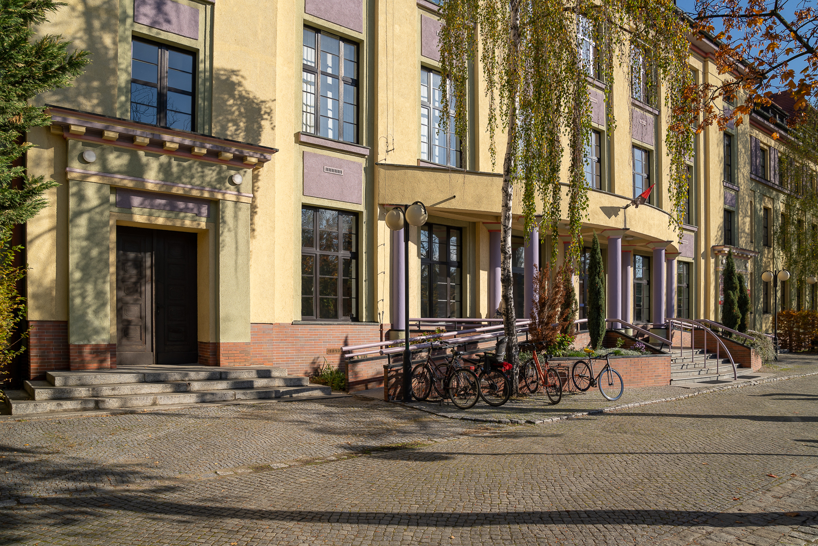 A Yellow building in which the Institute of European Studies is located